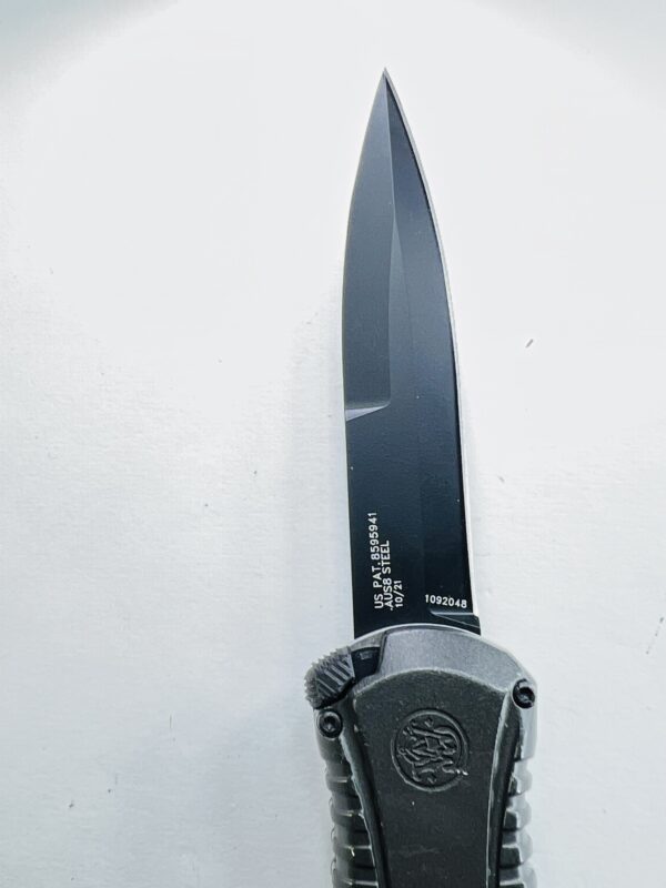 Smith & Wesson M&P AUS 8 OTF Spring Assisted Spear Point Knife - Image 7