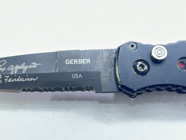 Gerber USA Applegate-Fairbairn S30V Covert Automatic Knife - Image 9