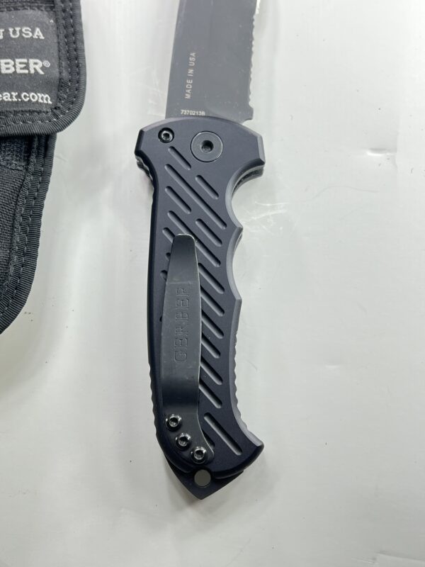 Gerber USA 06 S30V Automatic Knife - Image 10