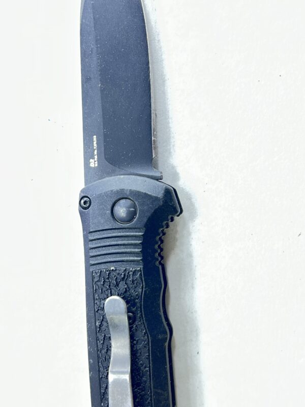 H&K Heckler & Koch Benchmade Patrol 14430 Tactical D2 Automatic Knife - Image 4