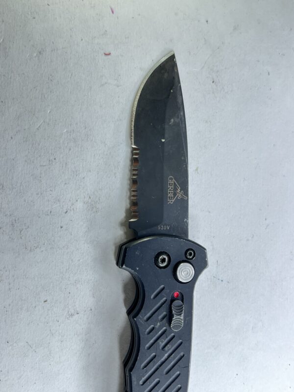 Gerber USA Auto 06 Automatic Knife S30V Drop Point - Image 10