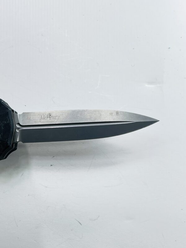 Benchmade USA Mini Infidel OTF D2 Automatic Knife Designer: McHenry & Williams - Image 17